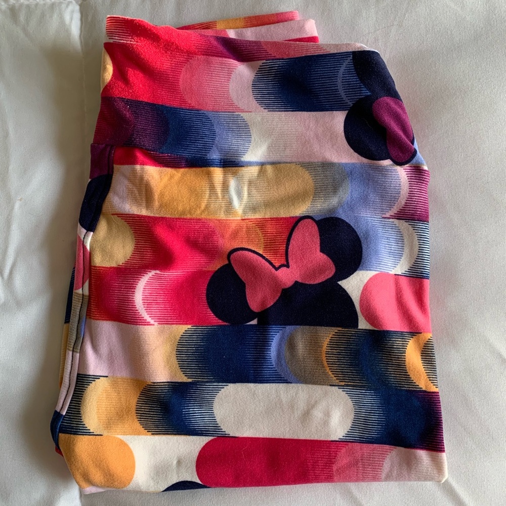 Nwot OS Disney Lularoe leggings